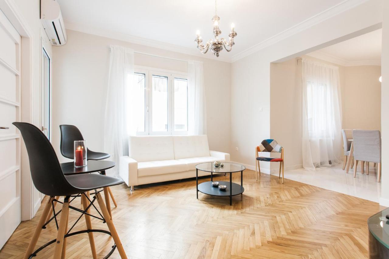 Highend 2bdr Full Apt/ Ideal Location Апартаменты Афины